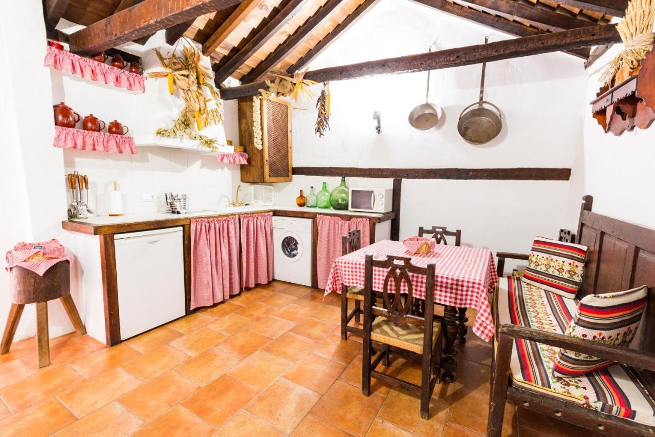 La Casa De Los Soportales Chinchón Eksteriør billede